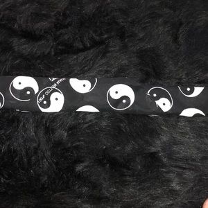 Black and white bandana